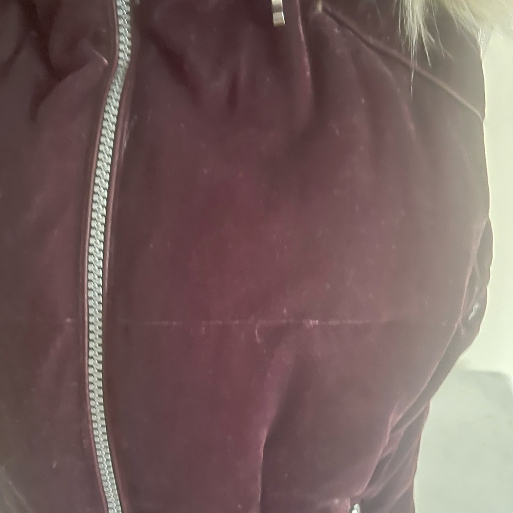 Marc New York Women's Burgundy Puffer Vest with Fur Trim - Picture 9 of 12